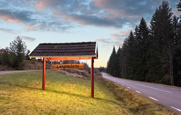 Semesterhus - Långrösta Hagfors , Sverige - S73607 105