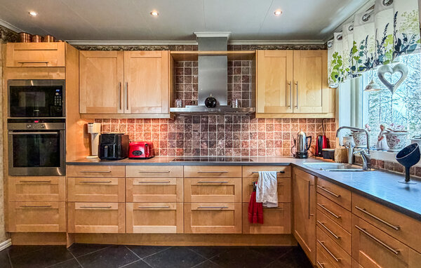 Semesterhus - Bergsäng/Ekshärad , Sverige - S73611 5