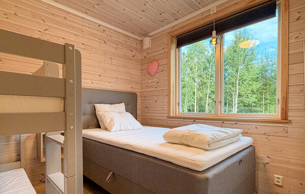 Semesterhus - Svanskog , Sverige - S73625 602