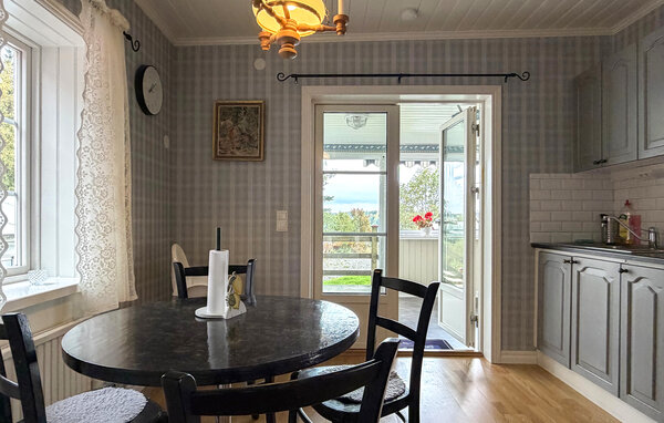 Semesterhus - Töcksfors Parkvägen , Sverige - S73731 6