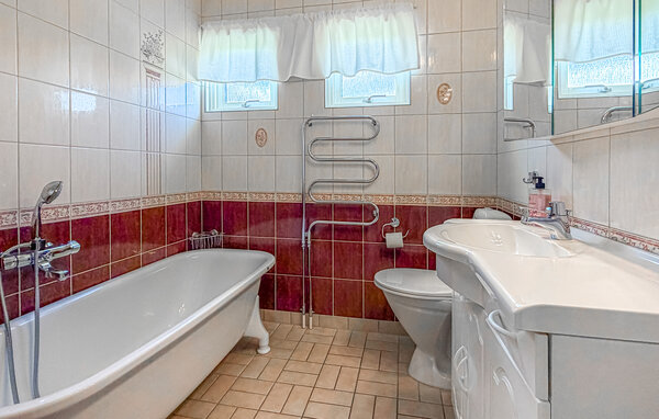Semesterhus - Borlänge Romme , Sverige - S84248 701
