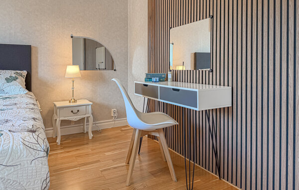 Semesterhus - Borlänge Romme , Sverige - S84248 602