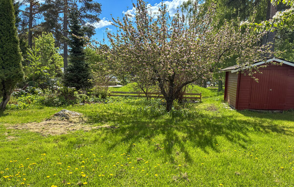 Semesterhus - Gävle , Sverige - S87100 102
