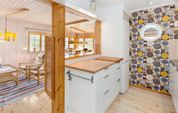 Holiday Home - Högakusten/Hälletorp , Sweden - S93066 9