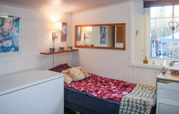 Semesterhus - Ön Storsandskär Umeå , Sverige - S95046 801