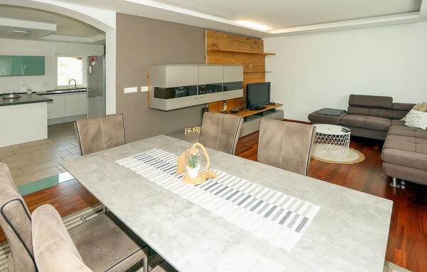 Apartment - Portoroz-Secovlje , Slovenia - SCR226 302