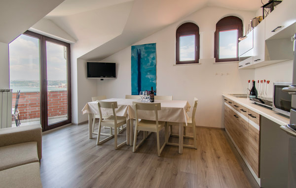 Apartment - Koper , Slovenia - SCR298 402