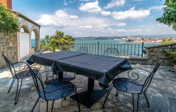 Apartment - Koper , Slovenia - SCR298 102