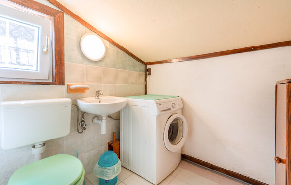 Apartment - Smarje-Pomjan , Slovenia - SCR354 703