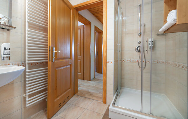 Apartman - Hocko Pohorje , Slovenija - SSR069 701