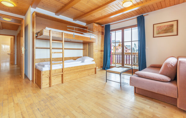 Apartman - Hocko Pohorje , Slovenija - SSR069 301