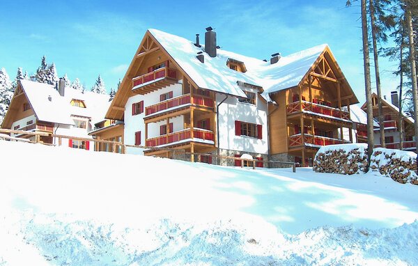 Apartman - Hocko Pohorje , Slovenija - SSR072 82