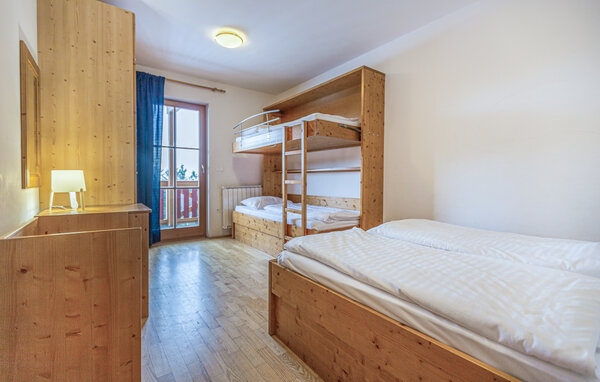 Apartman - Hocko Pohorje , Slovenija - SSR073 601