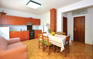 Photo of House In Stari Grad, House In Stari Grad