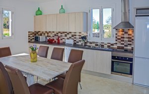 Photo of House In Ariany, House In Ariany