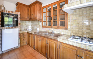 Photo of House In Monieux, House In Monieux