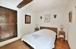 Photo of House In Maubec, House In Maubec