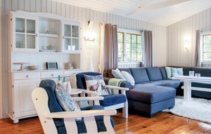 Photo of House In Hatlestrand, House In Hatlestrand